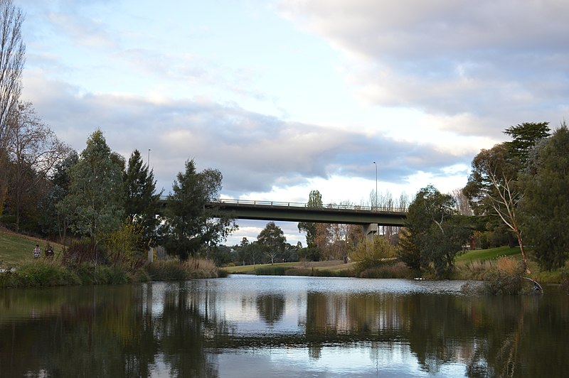 File:Yass Hume Bridge 002.JPG