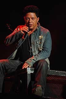 <span class="mw-page-title-main">Éric Lapointe (singer)</span>