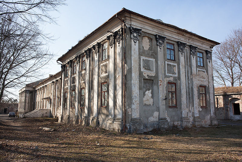 File:Палац Бродівського замку 1.jpg