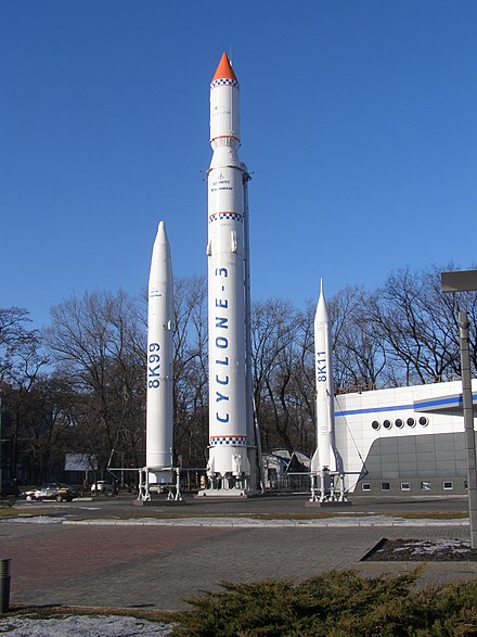 R-11 Zemlya (8К11) next to the larger RT-20 and Tsyklon-3 on display in downtown Dnipro