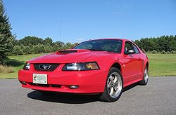 New Edge Mustang 1999-2004 02GT wiki.jpg