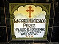 Vista de plafón cerámico (señalización funeraria de nicho) en el cementerio parroquial de Ademuz (Valencia), año 1956.