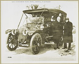 1910 - Oldsmobile Modèle 23-24, limité, 6 cylindres. (3593299370) .jpg