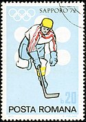 Romanialainen postimerkki, jonka aihe on vuoden 1972 Sapporon jääkiekkoturnaus.