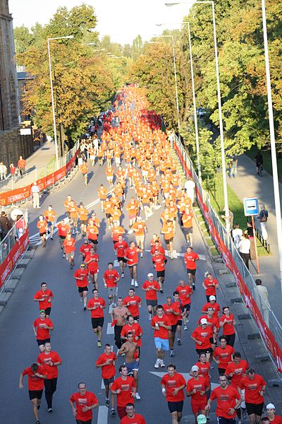 File:20080831 bieg 2 the human race 10k.jpg