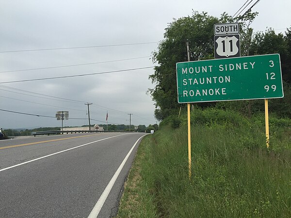 View south along US 11 near SR 256 in Weyers Cave, Augusta County, Virginia