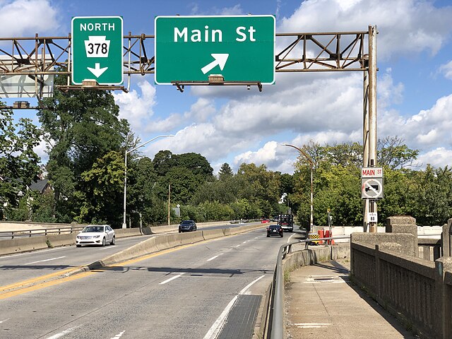 PA 378 northbound at Main Street exit in Bethlehem