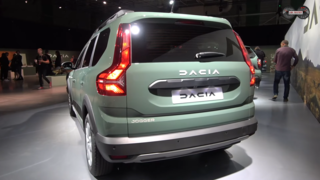 Archivo:Dacia Jogger IAA 2021 1X7A0145.jpg - Wikipedia, la enciclopedia  libre