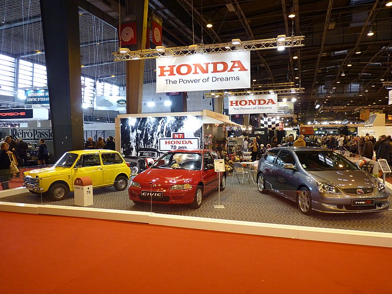 File:70 ans de Honda.jpg