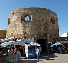 File:Asilah_bab_homar.jpg