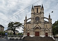 Facade of Notre-Dame basilica Basilique Notre-Dame Geneve-2.jpg