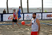 Deutsch: Beachhandball Europameisterschaften 2019 (Beach handball Euro); Tag 2: 3. Juli 2019 – Männer, Vorrunde Gruppe B, Slowenien-Serbien 1:2 (16:20, 19:18, 6:7) English: Beach handball Euro; Day 2: 3 July 2019 – Men Preliminary Round Group B – Slovenia-Serbia 1:2 (16:20, 19:18, 6:7)