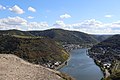 Bildmitte: Das Bleidenbergplateau bei Oberfell an der Mosel zwischen Oberfell und Alken