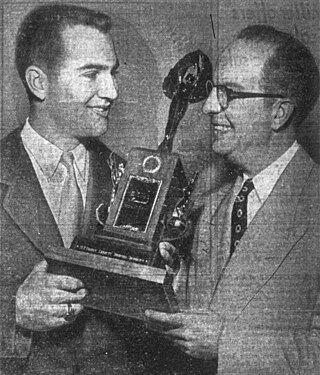 <span class="mw-page-title-main">W. J. Voit Memorial Trophy</span> College football award