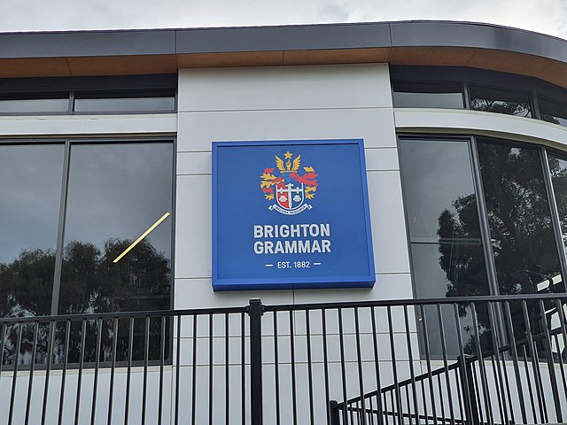 Brighton Grammar School logo