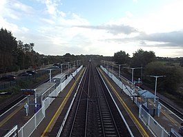 Brookmans Park stn tinggi southbound.jpg