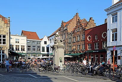 Hoe gaan naar Eiermarkt met het openbaar vervoer - Over de plek