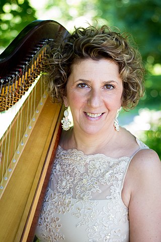 <span class="mw-page-title-main">Caroline Leonardelli</span> French-Canadian harpist