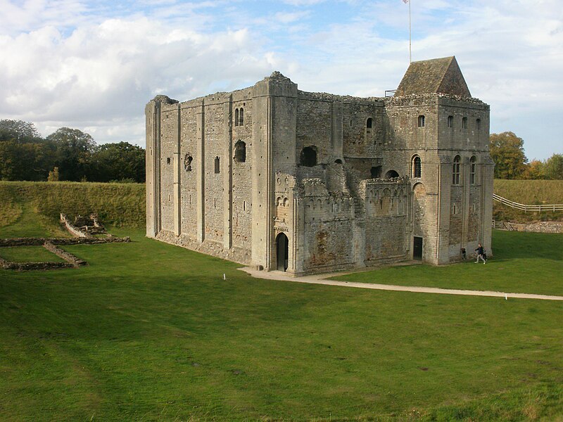 File:Castle Rising - geograph.org.uk - 5737043.jpg