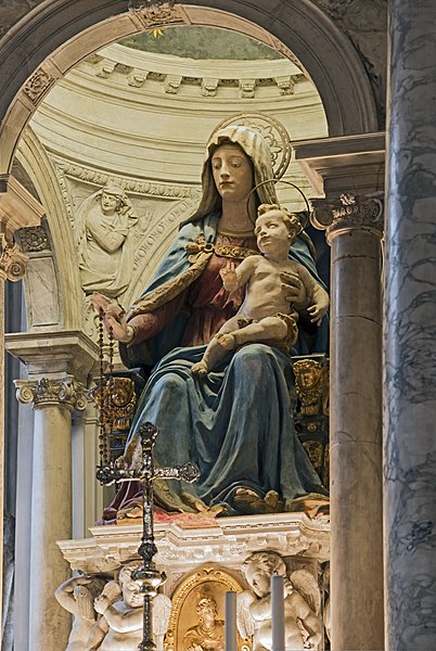 File:Chapel of our Lady of the Rosary of Santi Giovanni e Paolo (Venice) - Lady of the Rosary.jpg