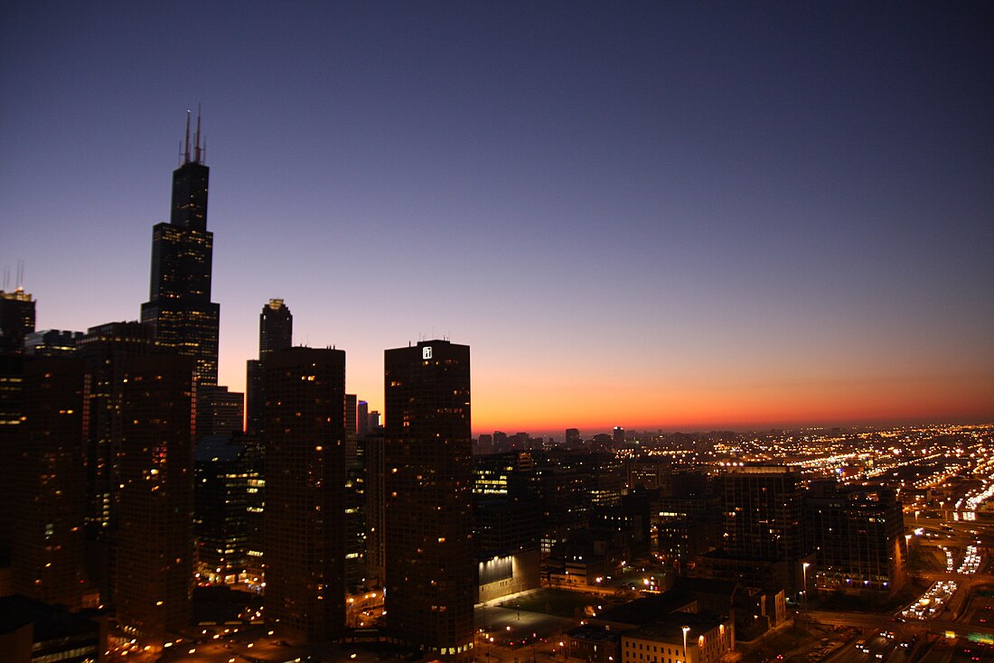 File:Chicago skyline at dawn.jpg