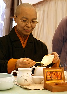 Kínai buddhista apáca (bhikkhuni) Tajvanon