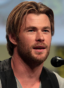 Chris Hemsworth SDCC 2014 (cropped).jpg