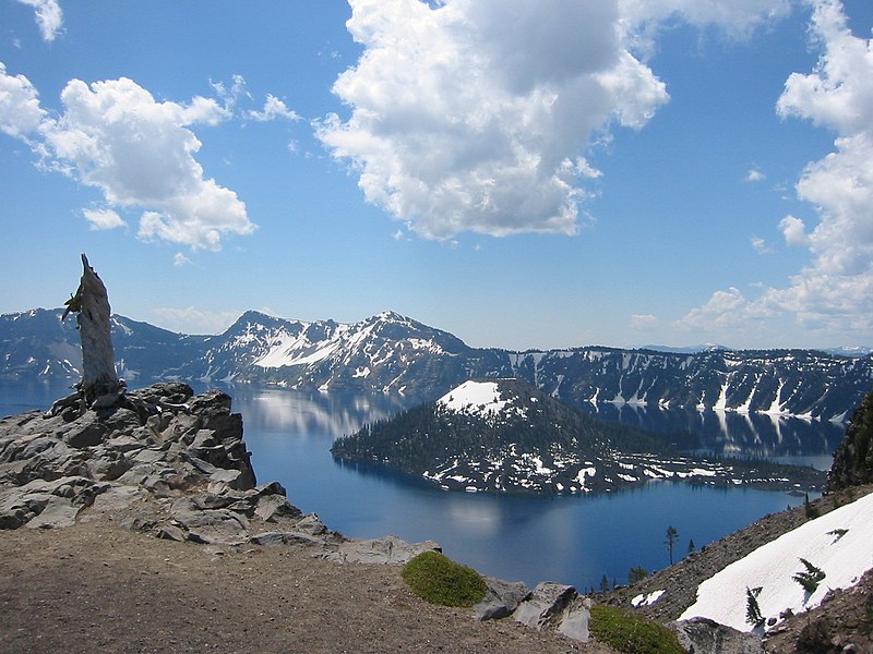 File:Crater Lake - panoramio.jpg