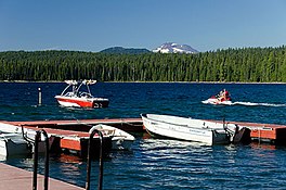 Cultus Lake Resort (Deschutes County, Oregon gambar indah) (desDB3312).jpg