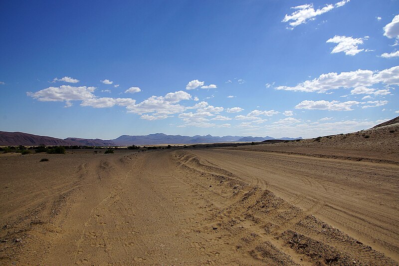 File:DSC06640 - NAMIBIA 2017 (34393344594).jpg