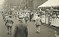 Archivo: Delegados a la Convención Nacional Demócrata caminan por el Golden Lane 1916