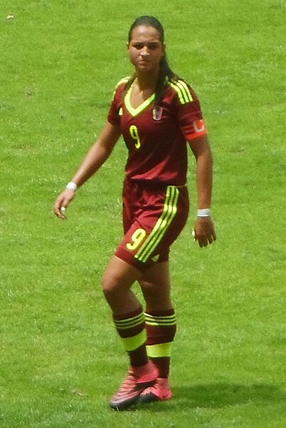 File:Deyna Castellanos.jpg