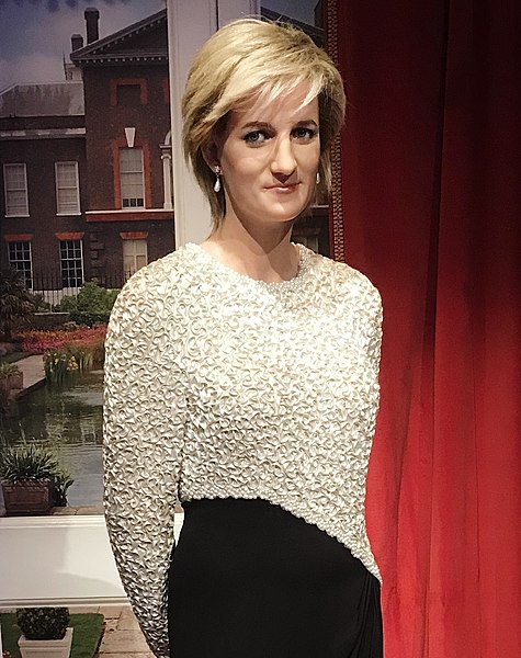 File: Diana, princesa de Gales no Madame Tussauds em Londres 2019-07-17.jpg