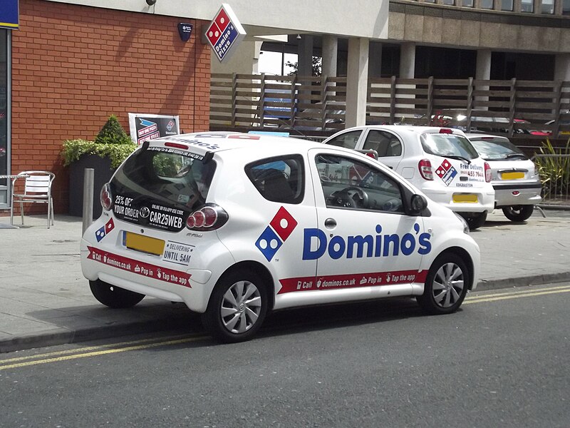 File:Domino's Pizza - Broadway Plaza - Francis Road, Ladywood - cars (8987621878).jpg