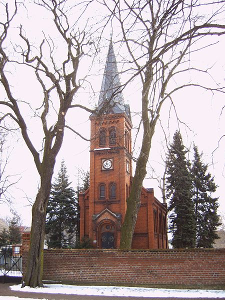 File:Dorfkirche Jütrichau.JPG
