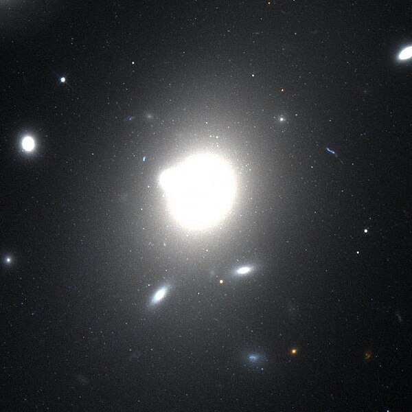File:ESO 444-46.jpg