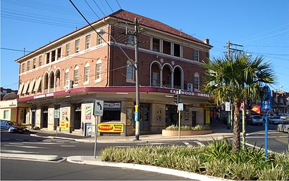 How to get to Earlwood with public transport- About the place