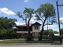 San Antonio Historic Landmark 961 Elizabeth Bowen Nelson House Historic Landmark.jpg