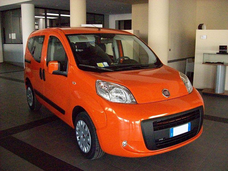 File:Fiat Qubo Orange.jpg