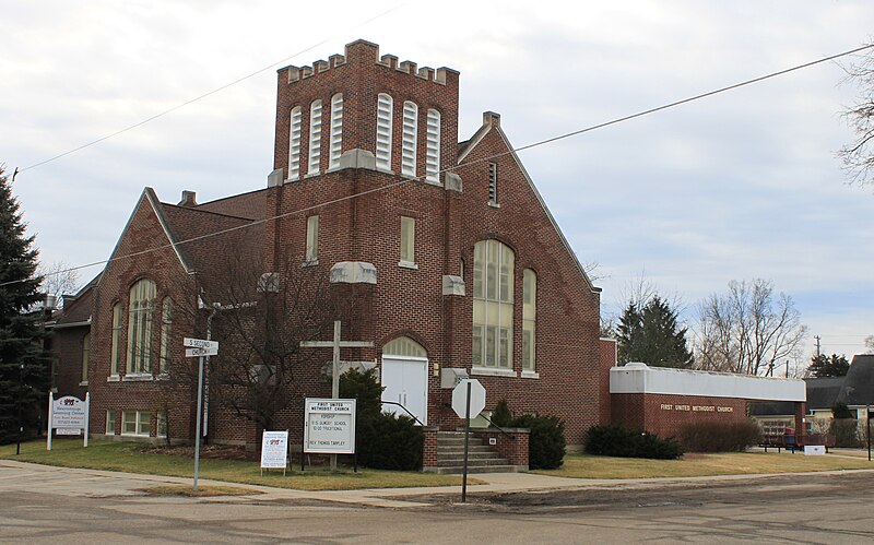 File:First United Methodist Church Fowlerville Michigan.JPG