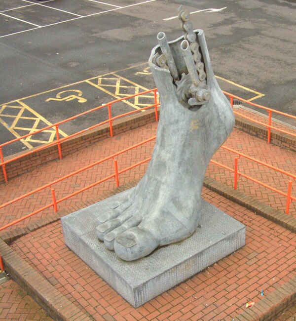 Footplate sculpture at Flint railway station, designed by Brian Fell.