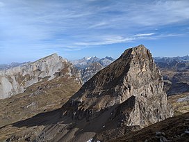 Fulen dan Chaiserstock Swiss Alps.jpg