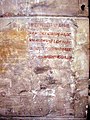 Grafiti v ljudski pisavi, ki ga je naredil romar na portalu
