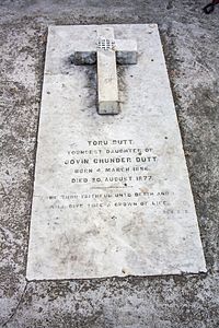 Grave of Toru Dutt - Maniktalla Christian Cemetery.jpg