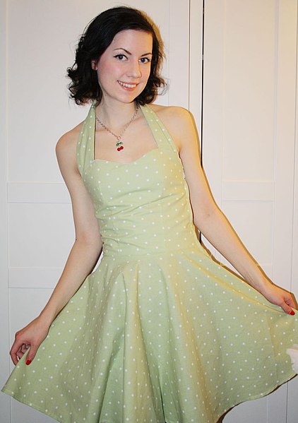 File:Green polka dot dress.jpg