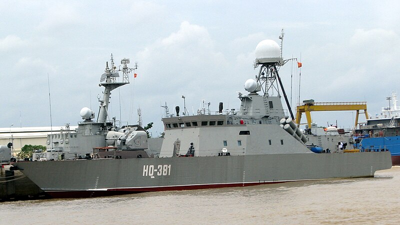 File:HQ-381 of the Vietnamese Navy - BPS-500-class missile boat, 2011.jpg