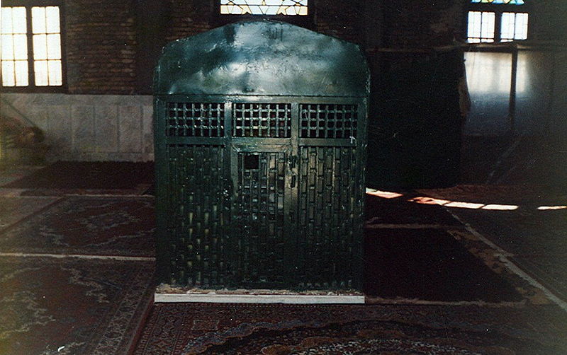 File:Hajjiabad, Zeberkhan, Nishapur - imamzadeh- mosque - cemetery 4.jpg
