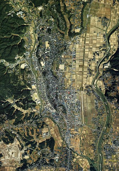 File:Hitachiota city center area Aerial photograph.1986.jpg