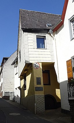 Hohlstraße 4