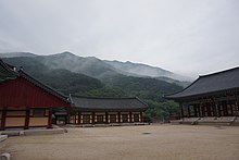 Tempelanlage am Fuße des Jirisan